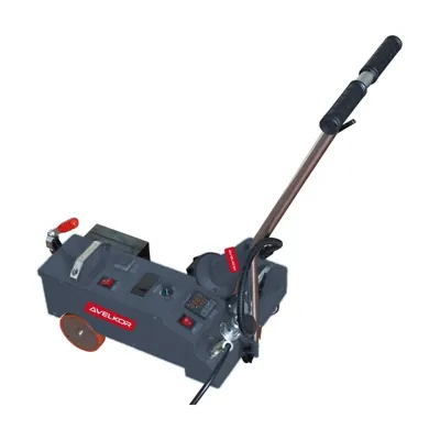 A40 – automatic roof welder 40 mm, 3,600 W